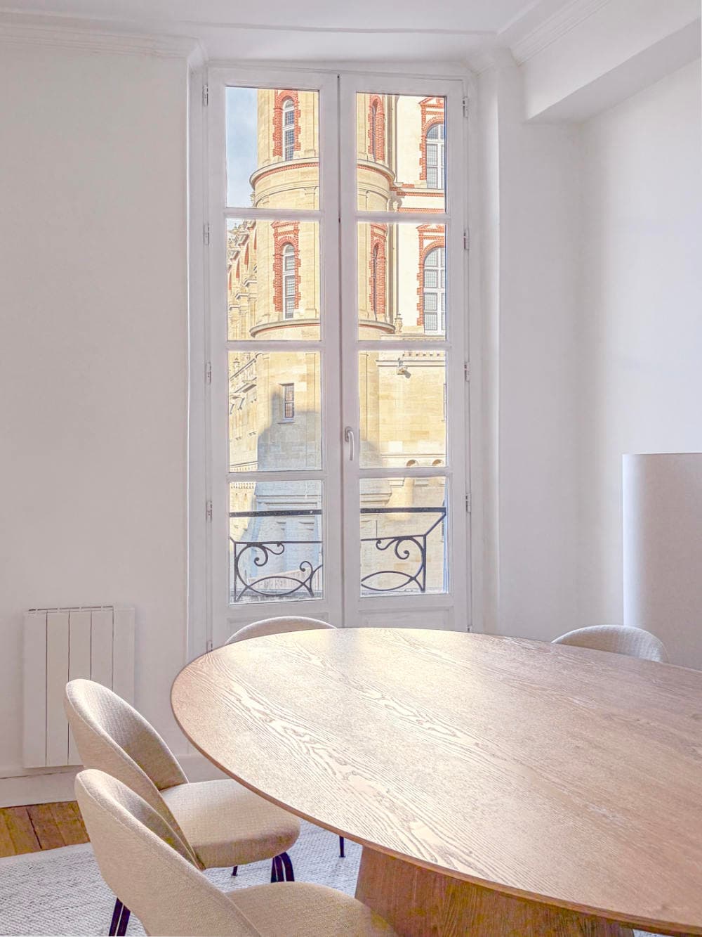 Intérieur de l'étude Paturel Notaires